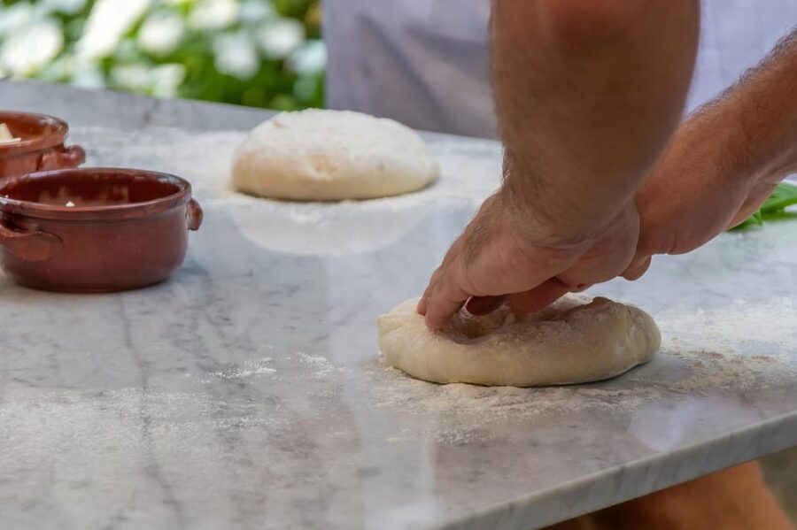 SORRENTO: Pizza School Mastering Neapolitan Delights - Sorrentos Garden Venue with Gulf of Naples Views