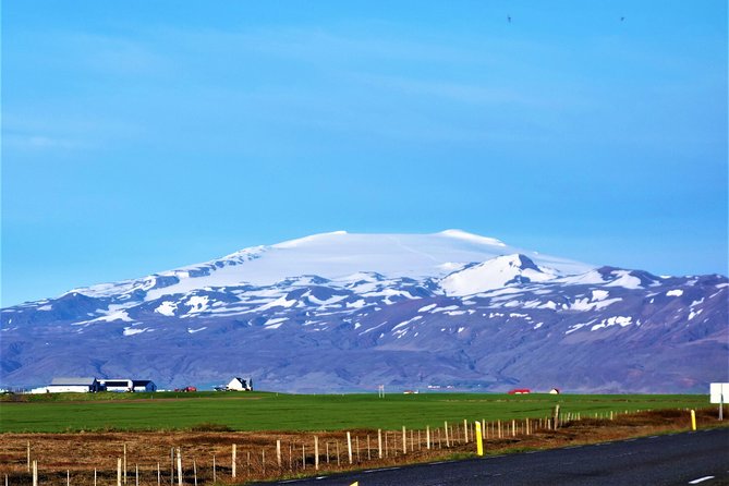 South Coast Private Day Tour - up to 9 passengers - Exploring Iconic Waterfalls: Skogafoss and Seljalandsfoss