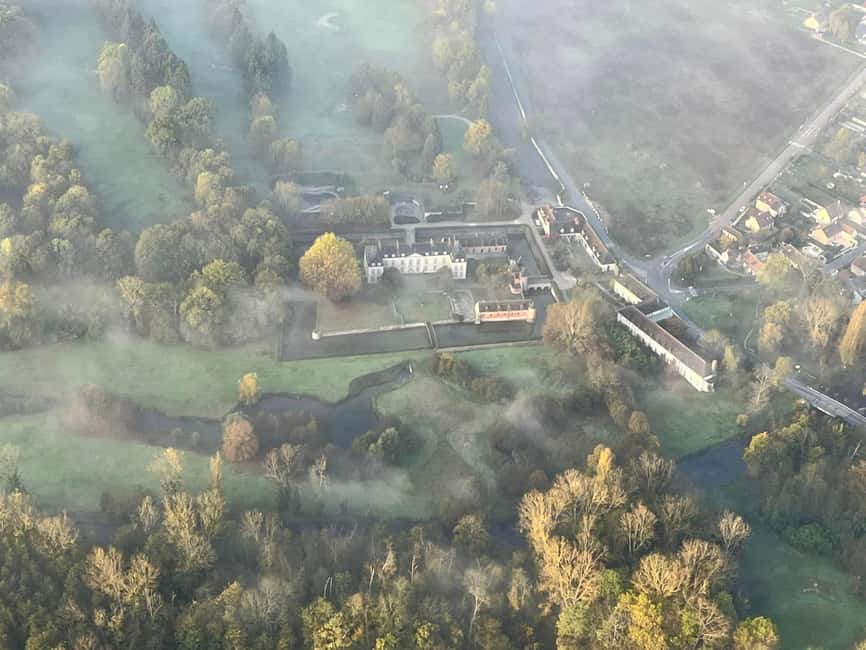 South of Paris: Paramotor Discovery Flight - Starting from the Prunay-sur-Essonne Airfield