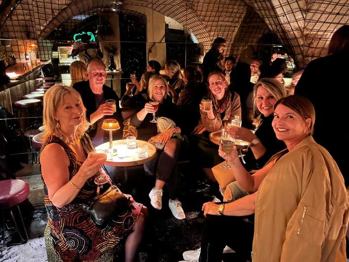 Speakeasy, Explore hidden bars in Paris - The Guide’s Role in Creating a Memorable Night