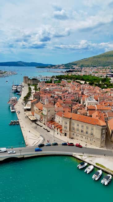 Split: Blue Lagoon & 3 Island Cruise with Snorkeling - Exploring Trogir’s Historic Charm