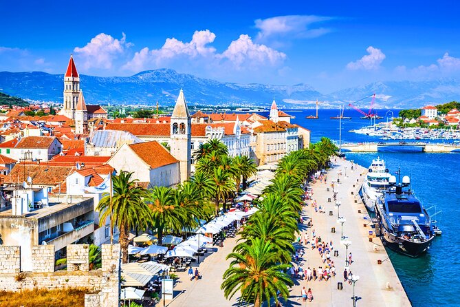 Split: Blue Lagoon & 3 Islands Speedboat Tour - Small group - Discovering Trogir: A UNESCO Heritage Site