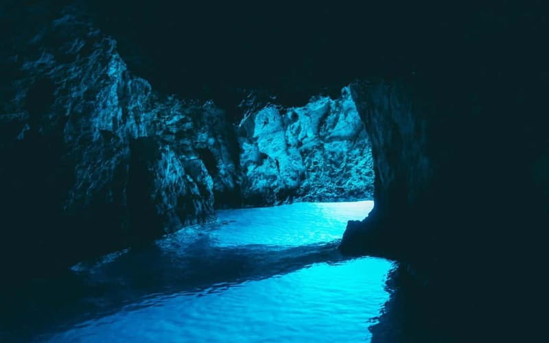 Split: Boat Tour to Blue Cave, Vis, Blue Lagoon, Hvar, Bra - The Blue Cave: A Natural Wonder with a Unique Glow