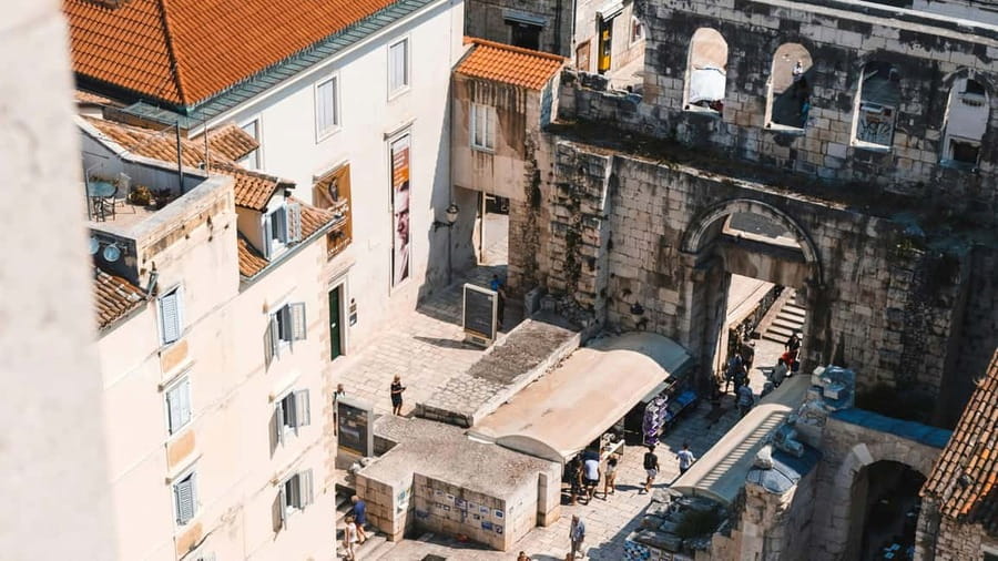 Split: Diocletian's Palace and Old Town Guided Walking Tour - Exploring Diocletian’s Palace: A UNESCO World Heritage Site