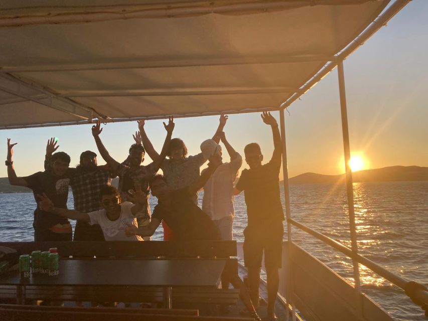 Split: Riviera Sunset Cruise & Swim with Summer Vibes - Departure Point on the Riva Promenade