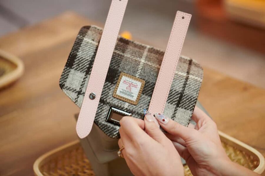 St Andrews: Islander® Harris Tweed® Mini Satchel Workshop - How the Bag Comes Together