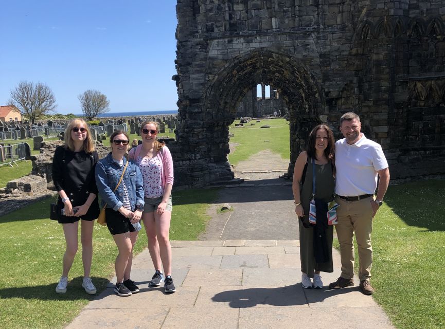 St Andrews: Private Guided Walking Tour for Future Students - Visiting the University of Saint Andrews and Its Surroundings