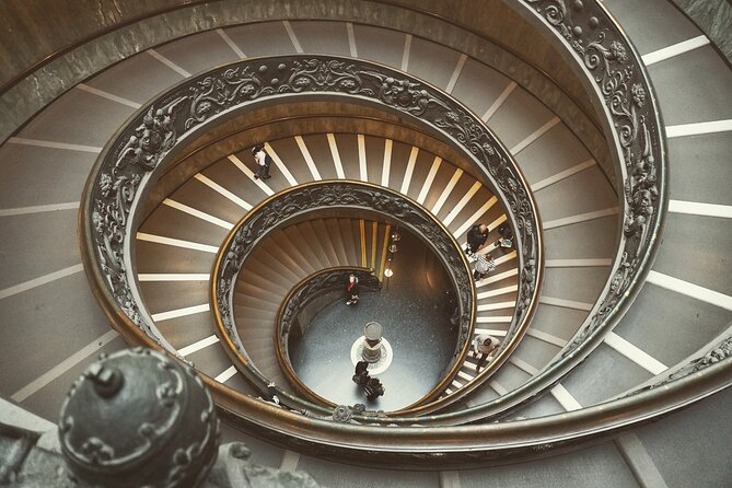 St Peter's Basilica, Papal Tombs Tour, optional Dome - Exploring St. Peter’s Basilica and Its Artistic Masterpieces