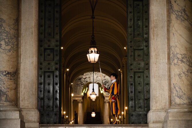 St Peter's Basilica, Popes Tombs and Dome: Small Group Tour - Climbing the Dome for Unmatched Views of Rome