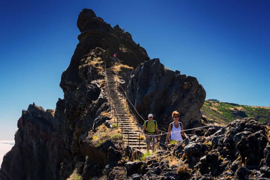 Stairways to Heaven: Walk at Pico Areeiro - Guided - Exploring Ninho da Manta and the Rituals of the PR1 Trail