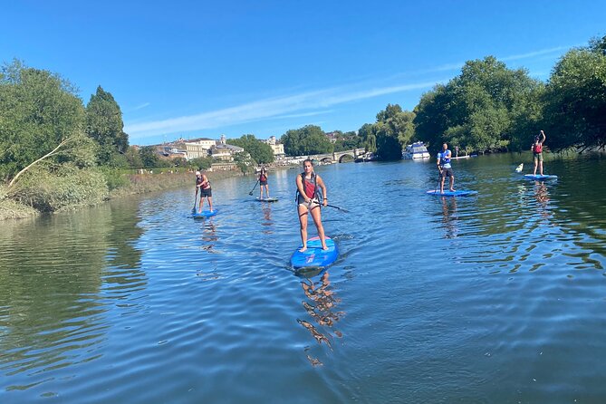 Stand up Paddleboarding on the beautiful Thames at Richmond - Starting Point at Richmond Bridge Boathouses