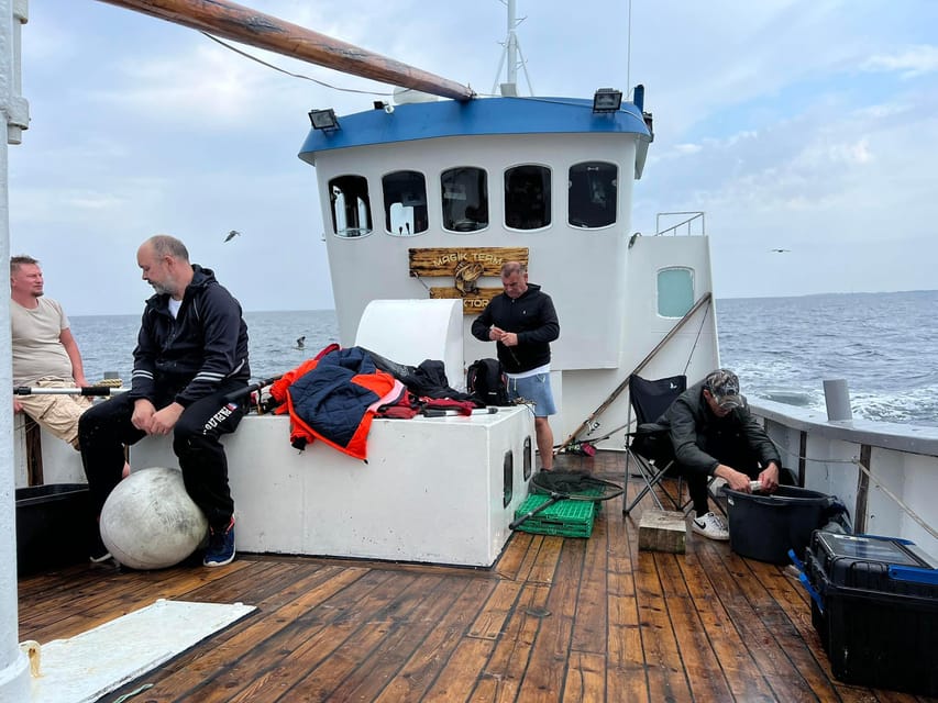 Stavanger: 8-Day Fishing Expedition with Accommodation - Stavanger’s Waterfalls: Langfoss and Låtefossen on a Scenic Round Trip