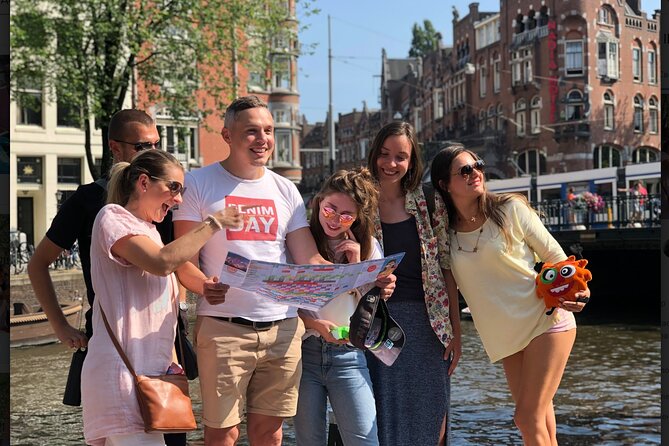 Stedelijk museum: contemporary art and inspirations - Logistics: Meeting Point and Accessibility