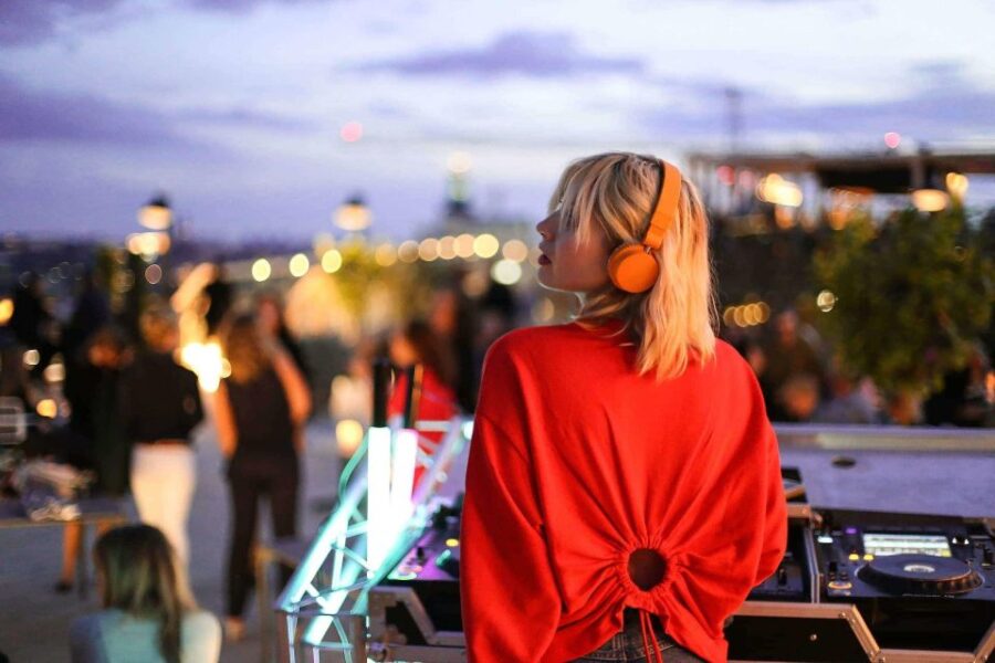 Stockholm: Evening Dining Experience - Starting Point at Östermalms Saluhall