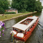 Stockholm: Guided Archipelago Tour by Classic Wooden Boat - Navigating Stockholm’s Most Famous Sights from the Water