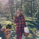 Stockholm, Mushroom and Wild Plant Foraging Tour with expert - Forest Foraging: Mushrooms, Berries, and Wild Plants
