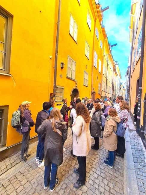 Stockholm: Old Town Walking Tour with Local Guide - Meet at Gamla Stan Subway Exit for Easy Access