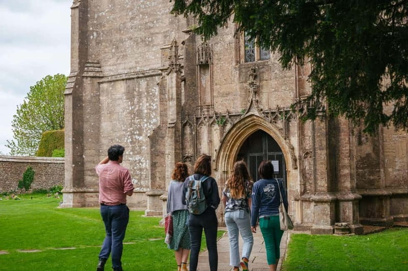 Stonehenge & More: Secret England Tour for 2-8 guests - Private Guided Tour of Stonehenge with an Expert