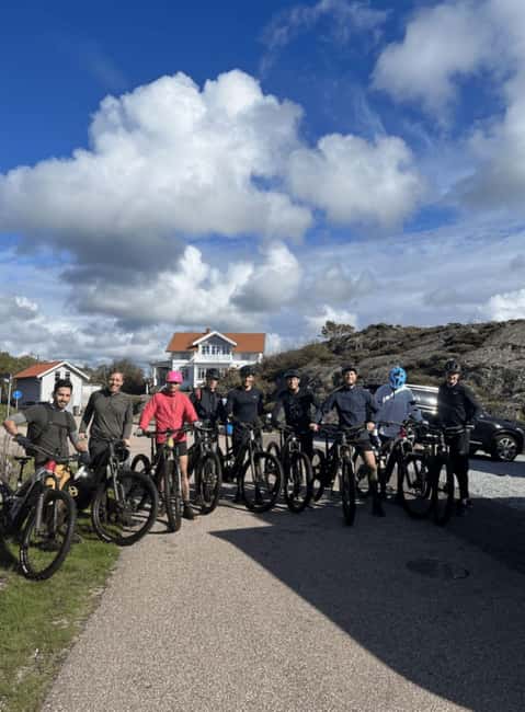 Stora Höga: Bike and E-Bike Rental Experience - Convenient Location in Stora Höga with Year-Round Availability