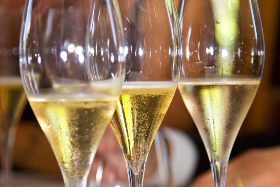 Strasbourg: 2-Hour Gourmet Walking Tour - Starting at Strasbourg Cathedral: The Historic Heart of the Tour