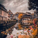 Strasbourg: Guided Historical Neighborhoods Walking Tour - Strasbourg’s Gothic Wonder: Notre Dame Cathedral