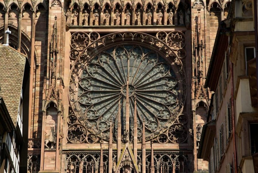 Strasbourg - Private Historic walking tour - Starting at Strasbourg’s Iconic Notre-Dame Cathedral