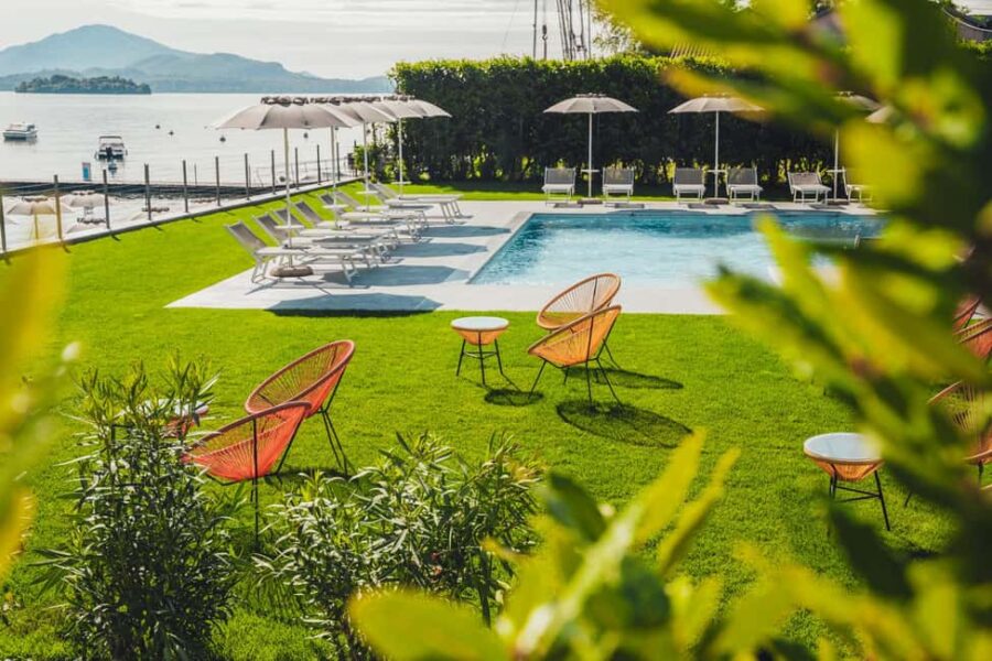 Stresa: Islands & Spritz Pool Experience - Scenic Lake Maggiore Cruise from Stresa