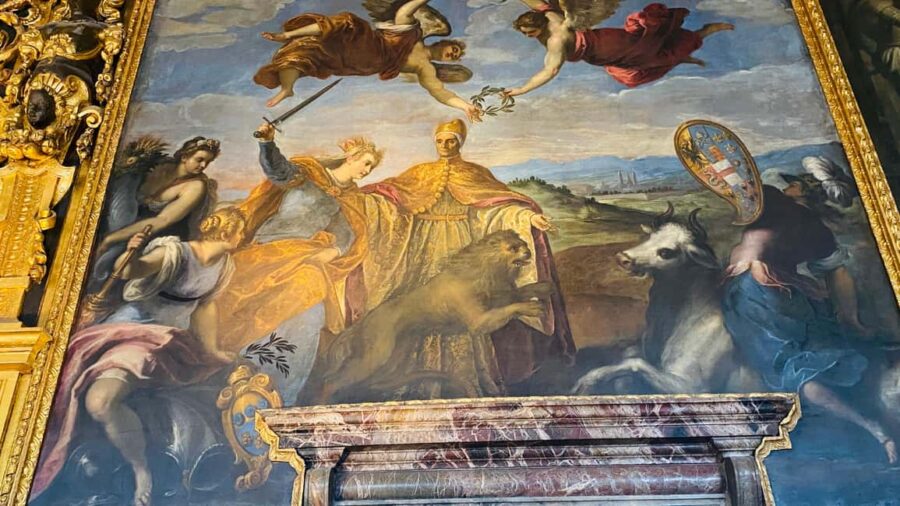 Stroll The Halls of Doge's Palace on a Guided Tour in Venice - The Bridge of Sighs: A Symbol of Venetian Justice