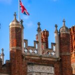 Stunning Hampton Court Palace Private Day Trip from London - The Palace’s Architectural Evolution and Royal Residences