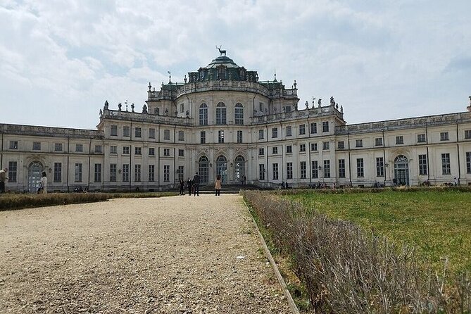 Stupinigi Hunting Palace & Sacra di San Michele - The Comfort and Convenience of Private Transportation