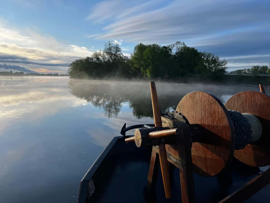 Sunrise cruise on the Loire River in Saumur - Practical Details: Meeting Point and Timing