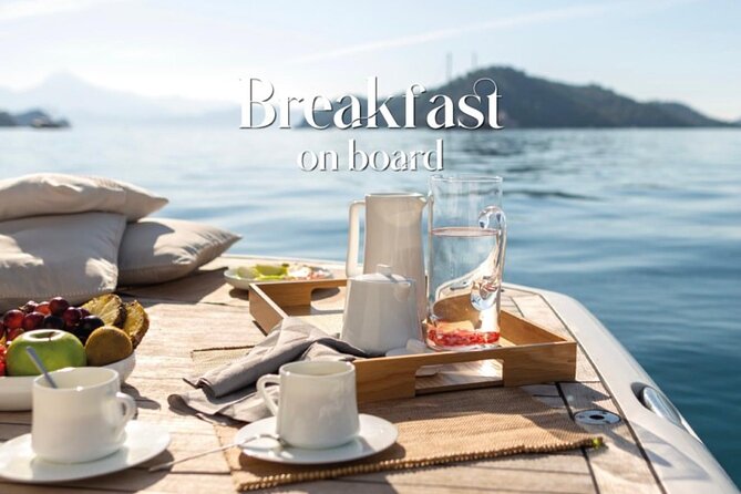 Sunrise Private Boat Tour from Positano, Praiano, Amalfi - The Magic of Watching the Sunrise from the Amalfi Coast