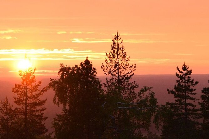 Sunset at the Arctic Circle - Exploring the Mountain Landscape of Katkavaara
