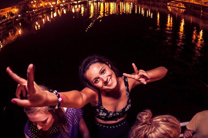 Sunset Boat Trip Along the coast of Alanya - The Modern Boat with Entertainment and Comforts