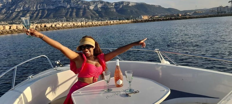 Sunset in Private Boat with wine, ibérico Gourmet 2 hours - Iberico Bellota Gourmet Snack and Spanish Wine