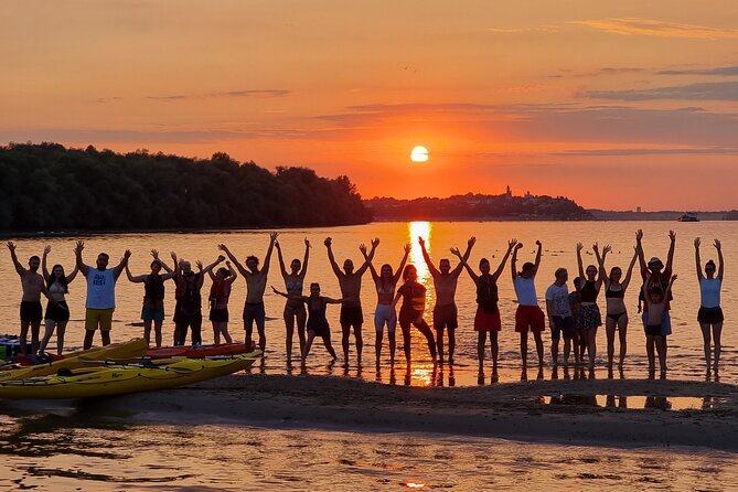 Sunset Kayak Adventure in Belgrade - Starting Point at the Ue 1 Raft in Belgrade