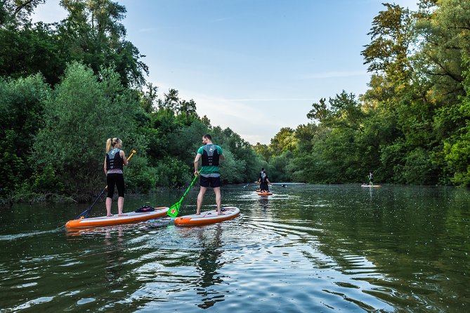 SUP Budapest: Sunset tour - What the 2-Hour Sunset Paddleboarding Tour Involves