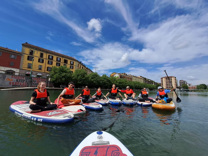 SUP on the Navigli: a wellness retreat in Milan - Starting Point at the Associazione Nazionale Marinai d’Italia