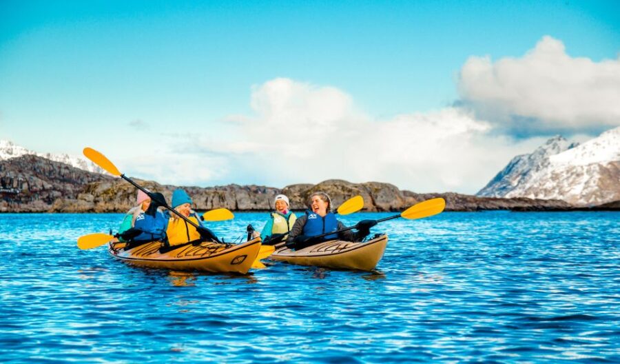 Svolvaer: 2-Hour Winter Kayaking Adventure - What the Kayaking Gear Includes for a Winter Adventure