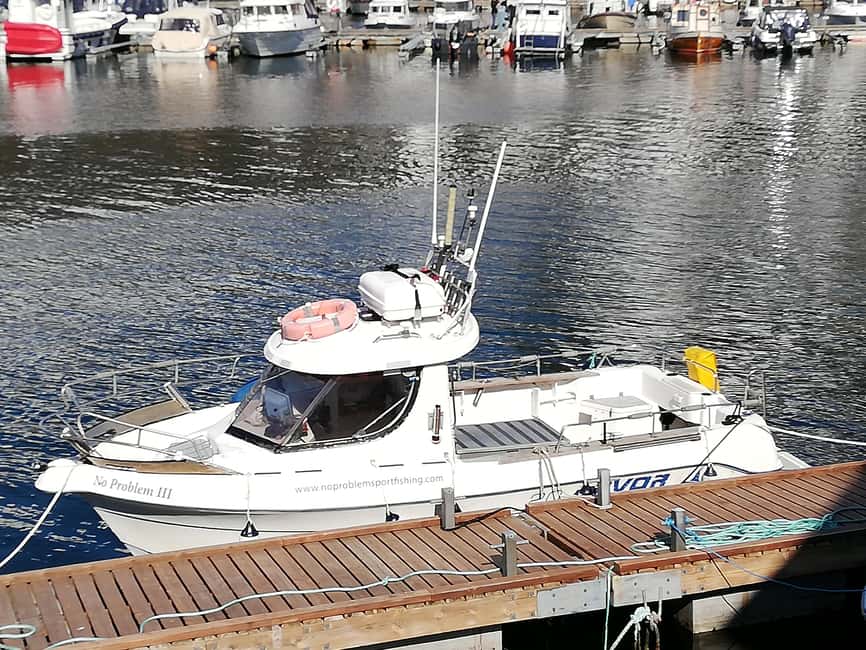 Svolvaer: Fishing Trips with a personal touch - The Expertise of the Skipper: Over 60 Years of Fishing Knowledge