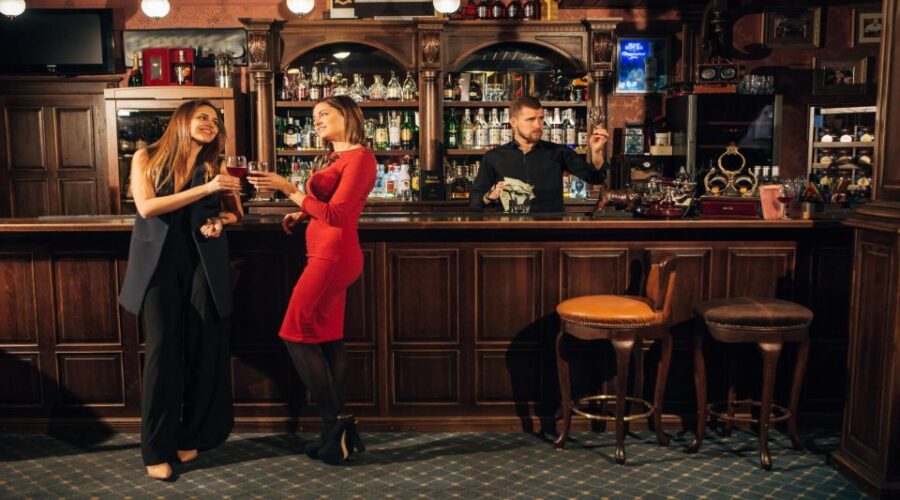 Swedish Beer Tasting Tour in Stockholm Old Town Pubs - Exploring Stockholm’s Old Town Beer Venues