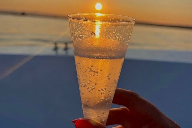 Syracuse: Boat tour with Aperitif 2 hours - Discovering Syracuse’s Coastal Caves