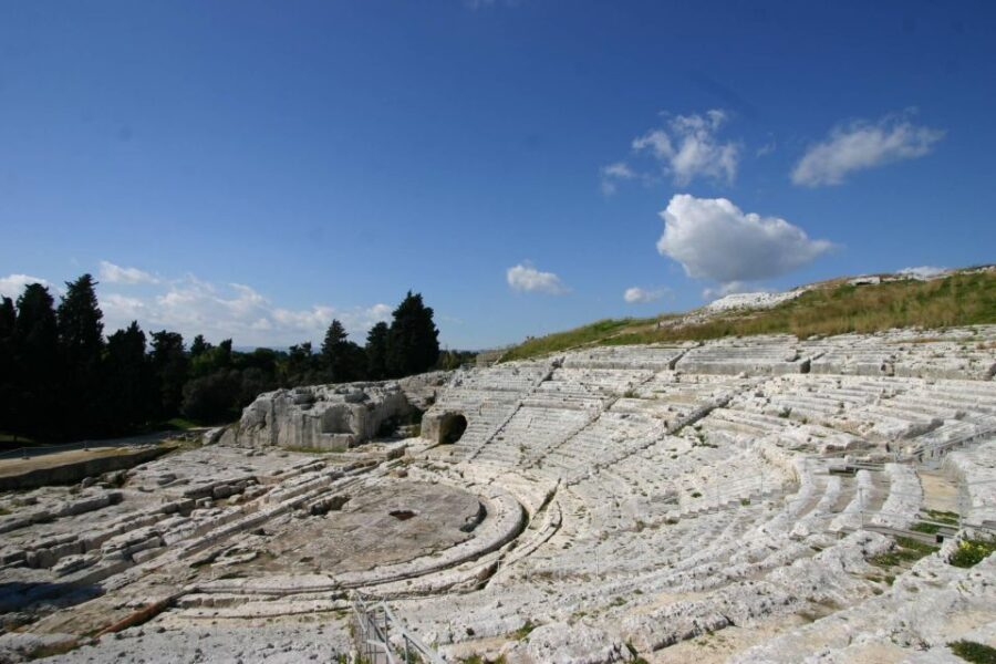 Syracuse: Neapolis and Greek Theater guided tour - The Historic Heart of Syracuse: Neapolis Archaeological Park