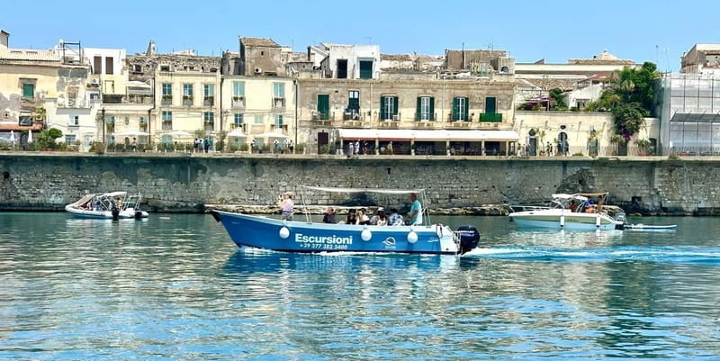 Syracuse: Ortigia Island & Sea Cave Boat Tour with Prosecco - Exploring Ortigia Island’s Most Notable Monuments