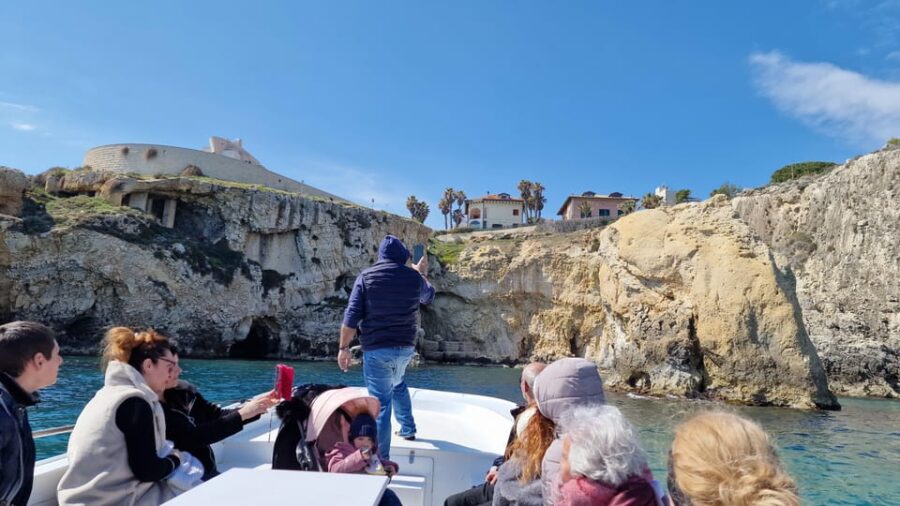 Syracuse:Snorkeling+Pillirina, Ortigia & sea caves boat tour - Starting Point Outside "A Surgiva" and Easy Booking