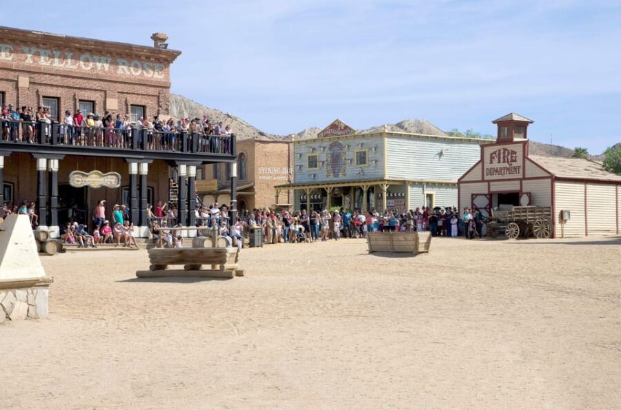 Tabernas: MiniHollywood Oasys Entry Ticket & Optional Buffet - Live Shows and Performances in Western Town