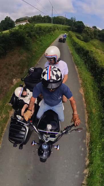 Take a ride in a vintage sidecar in Sare - The Unique Style of Vintage Sidecar Rides in Sare