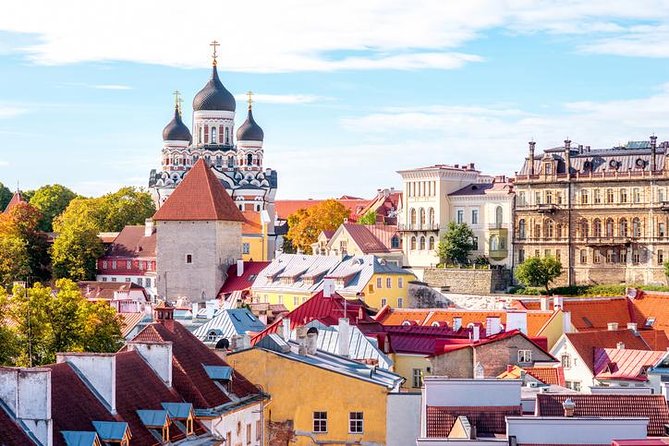 Tallinn Day Tour from Helsinki (Ferry Tickets+ Guiding+ Own Time) - Free Time to Discover Tallinn at Your Own Pace