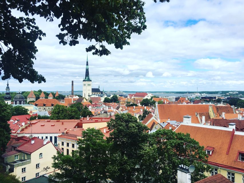 Tallinn: Day Tour from Helsinki with Hotel Pickup - From Helsinki to Estonia: Ferry Ride with Stunning Gulf Views