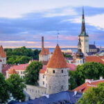 Tallinn: Private City Highlights Walking Tour - Starting Point at Viru Gate or Hotel Pickup